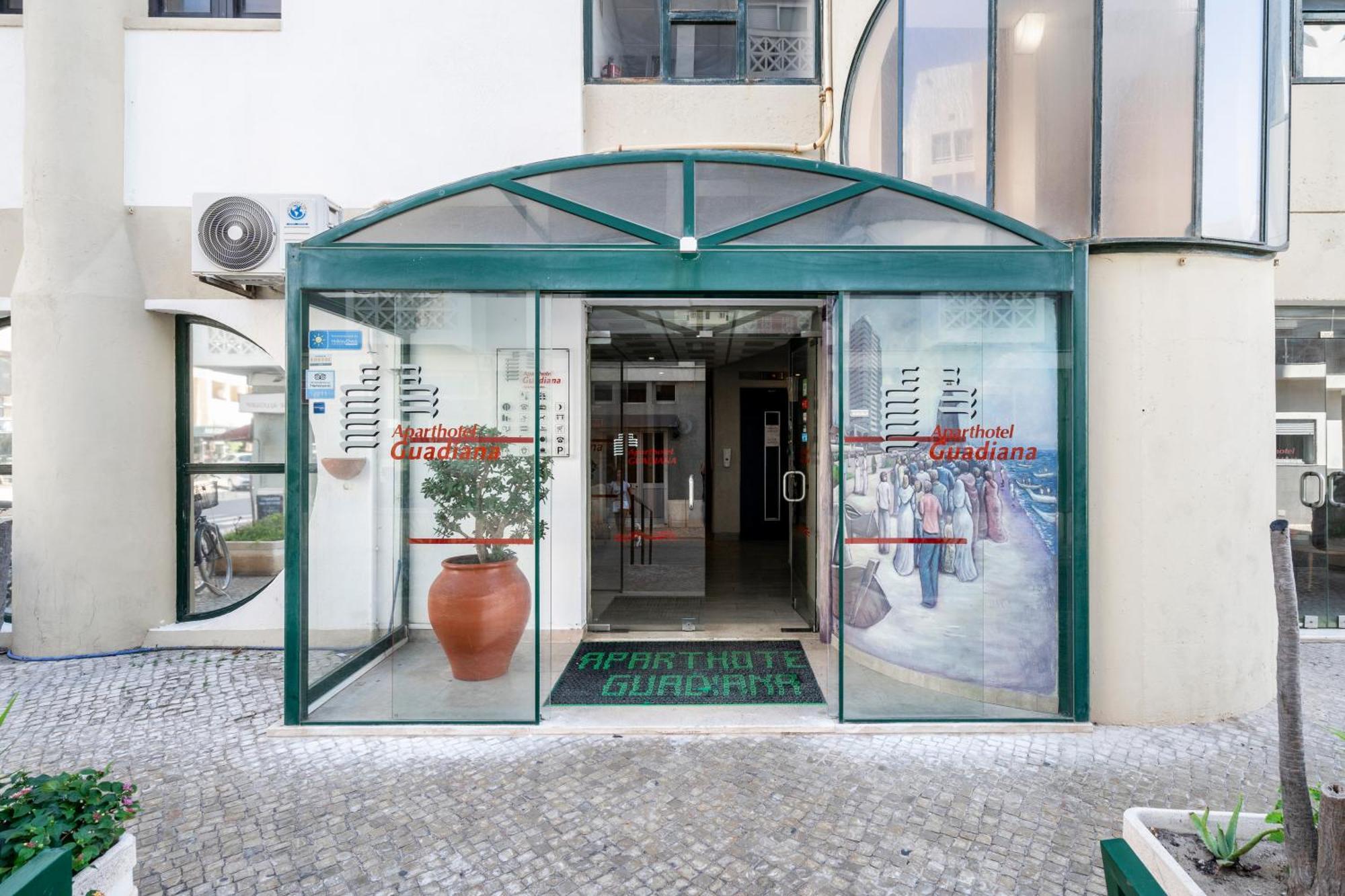 Sea Lovers - Sea Front - Studio Apartment Monte Gordo Luaran gambar